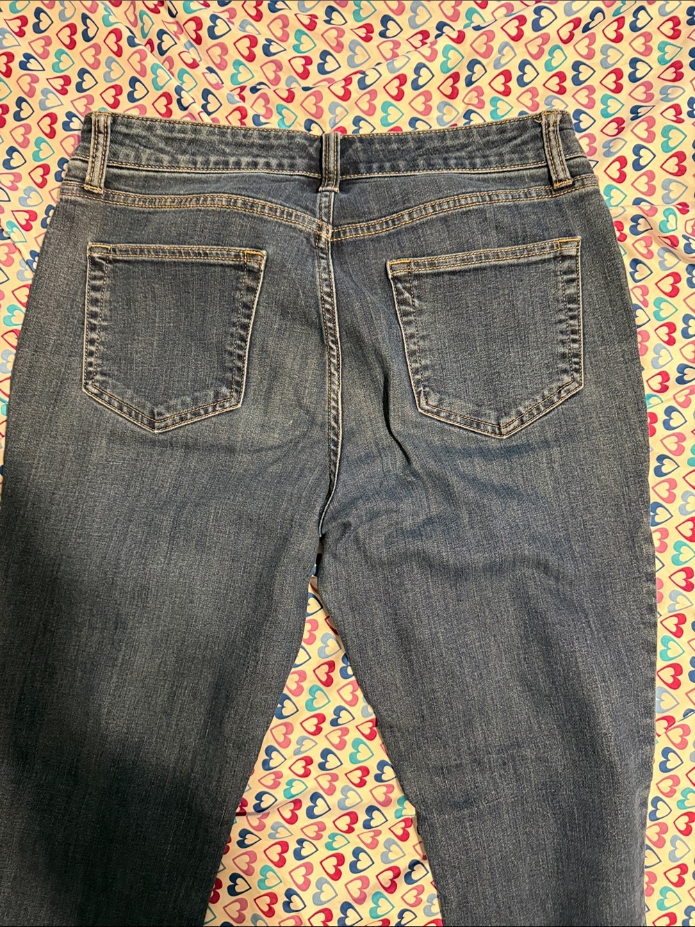St. John's Bay Women's Boot-Cut Jeans in Medium Blue Wash - Picture 3 of 3